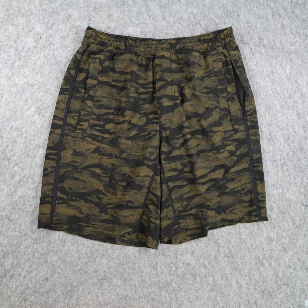 Lululemon Shorts Men Medium Green Camo Pace Breaker 9" Athletic Gym Training Run